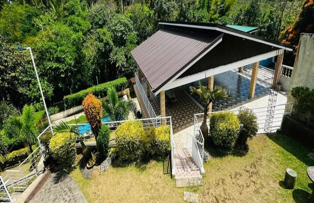Oyo 1067 Villa Sofia At Silang-1