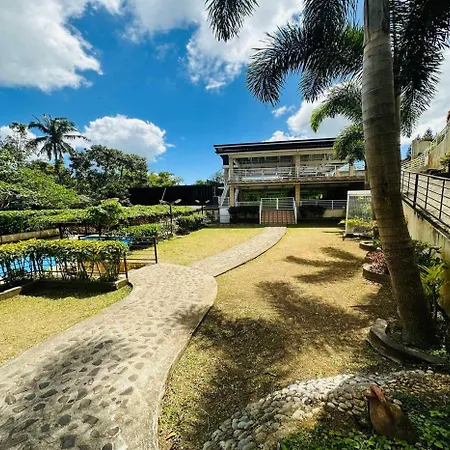 Oyo 1067 Villa Sofia At Silang-2